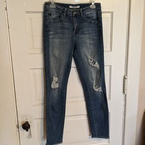 Kancan Size 9 28 distressed jeans